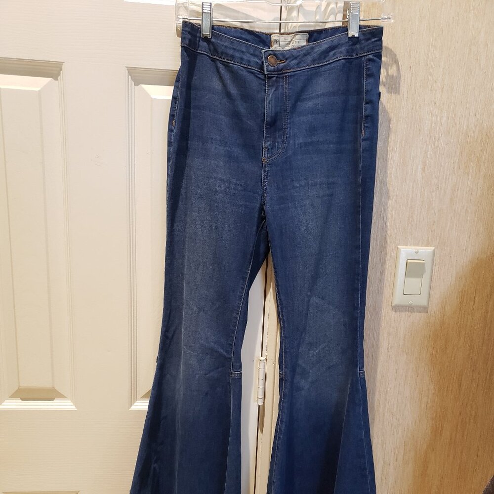 FREE PEOPLE  Flared Blue Jeans - Size W 27 Regular